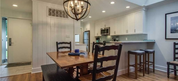 Fairway Lane 102