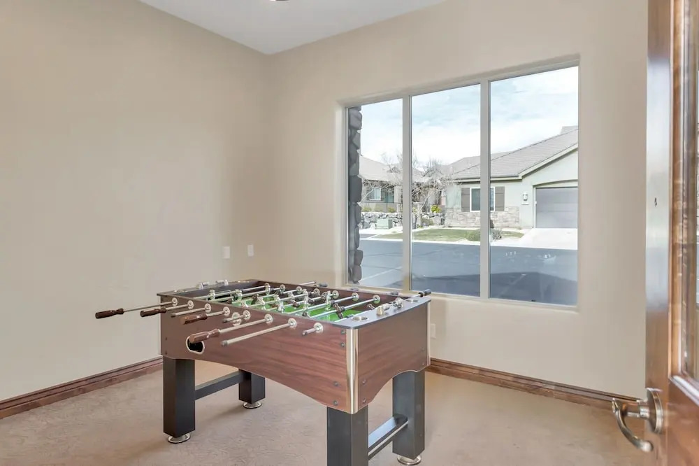 The Escape 4 Bedroom Apts