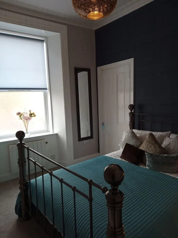 Millport Town or Country Holiday Lets