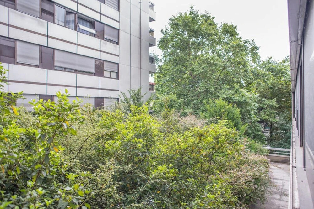 Renovated Flat 2 Minutes From the Champs-élysées