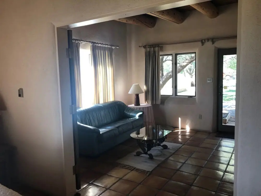 Taos Country Inn
