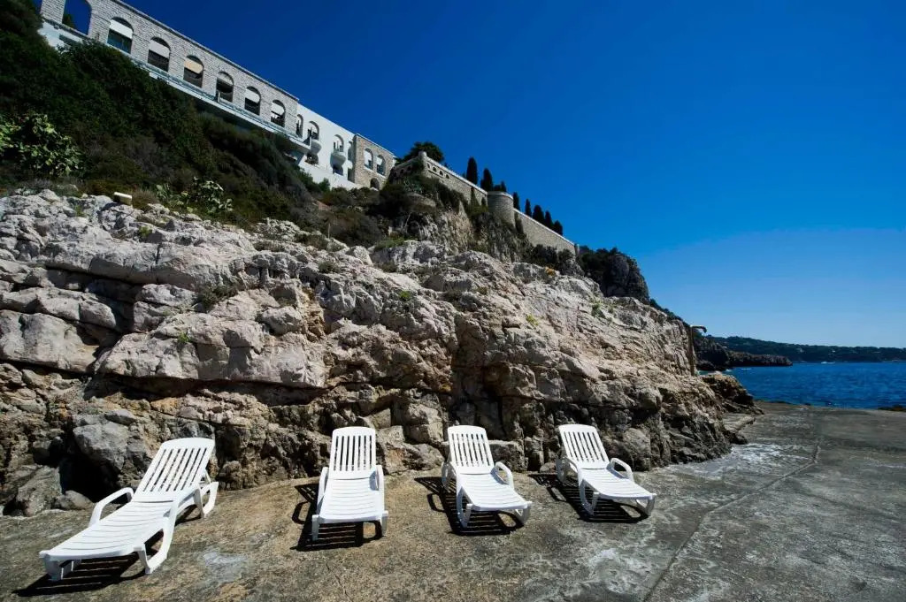 Luxury Apartment Palais Maeterlinck