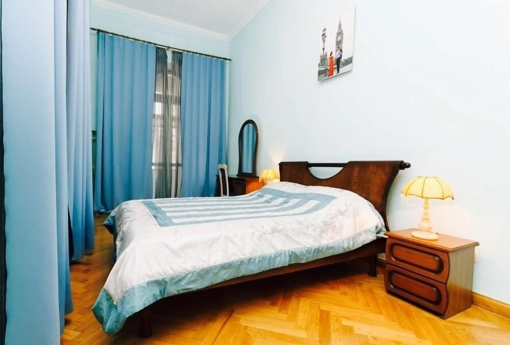 Отель Hotrent Apartments Kreschatik