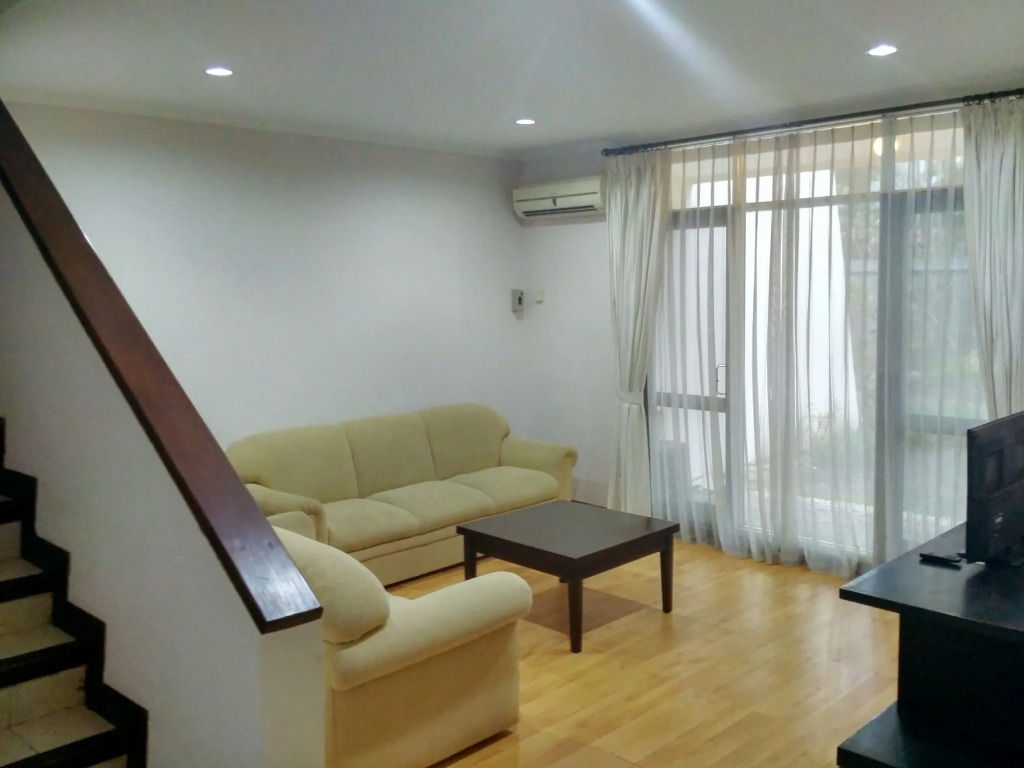 Whiz Residence Darmo Harapan Surabaya