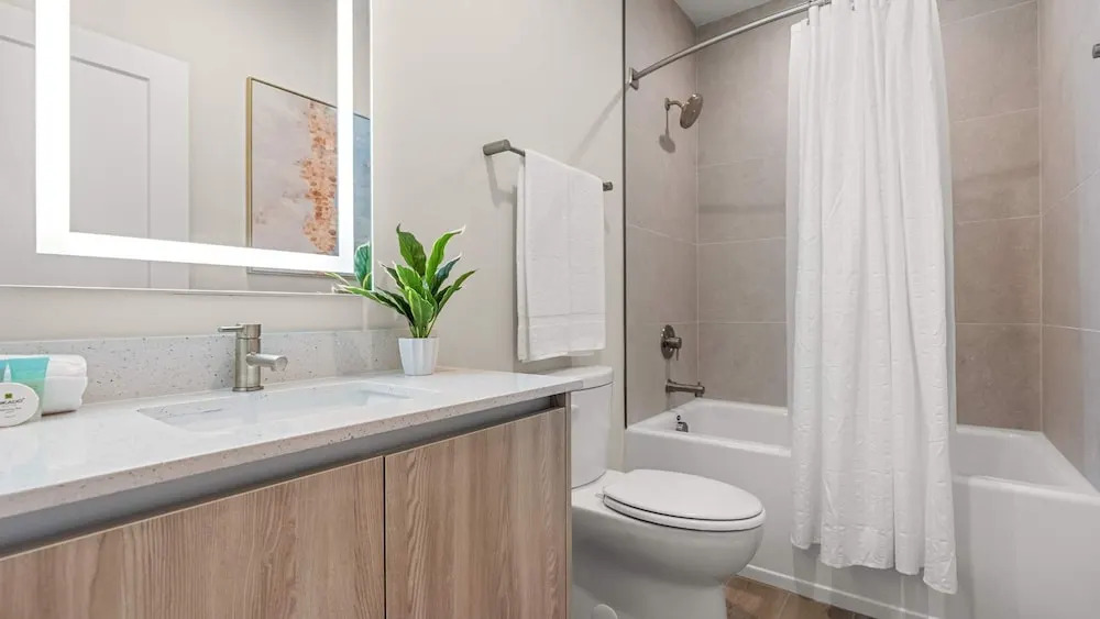 Upstay Pristine 3BR Home With Private Pool BBQ