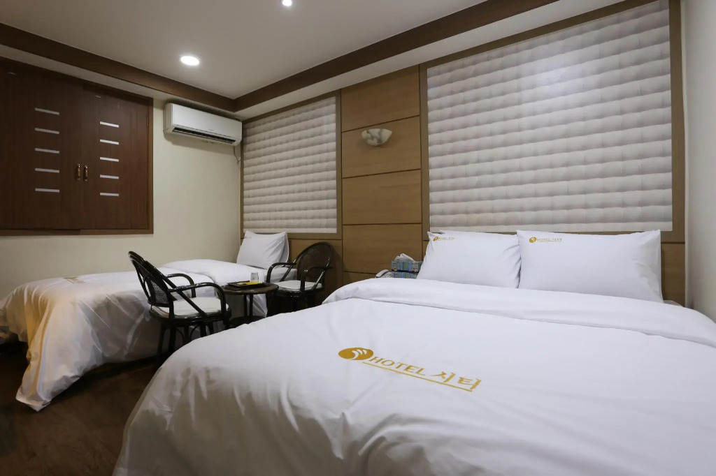 City Park Hotel