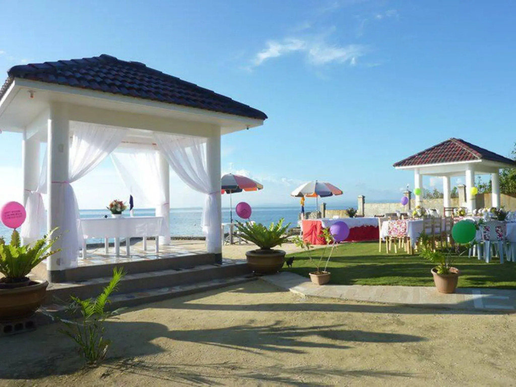 Camotes Flying Fish Resort