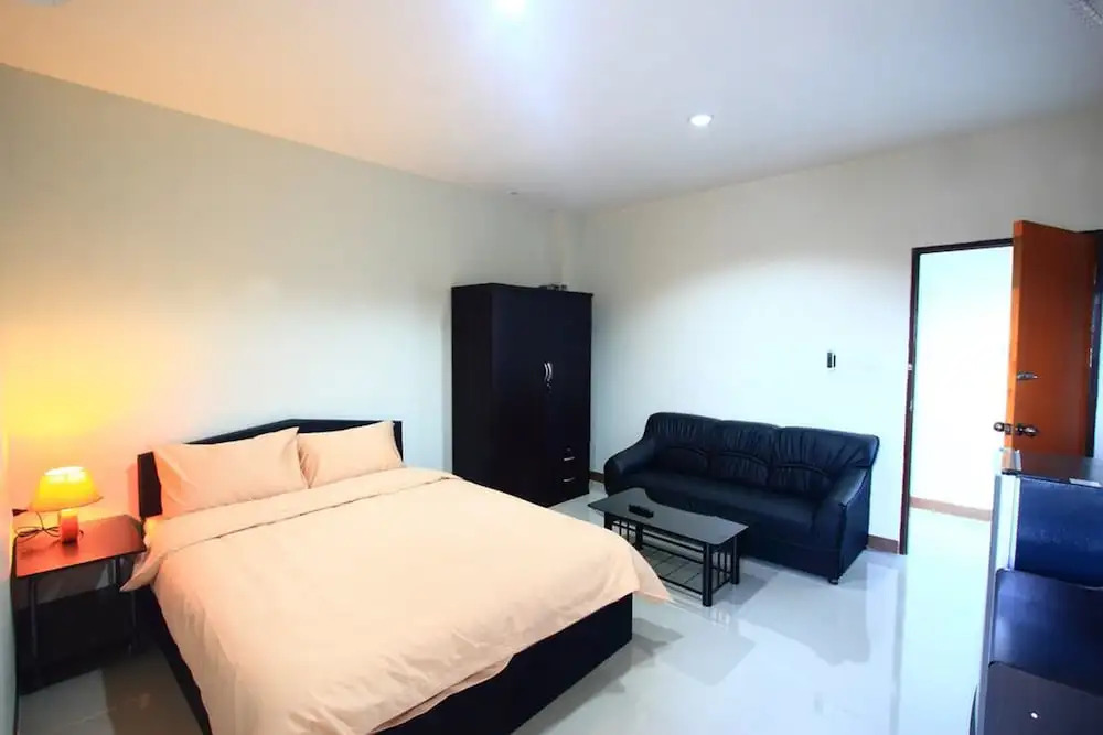Ban Yuwanda Phuket