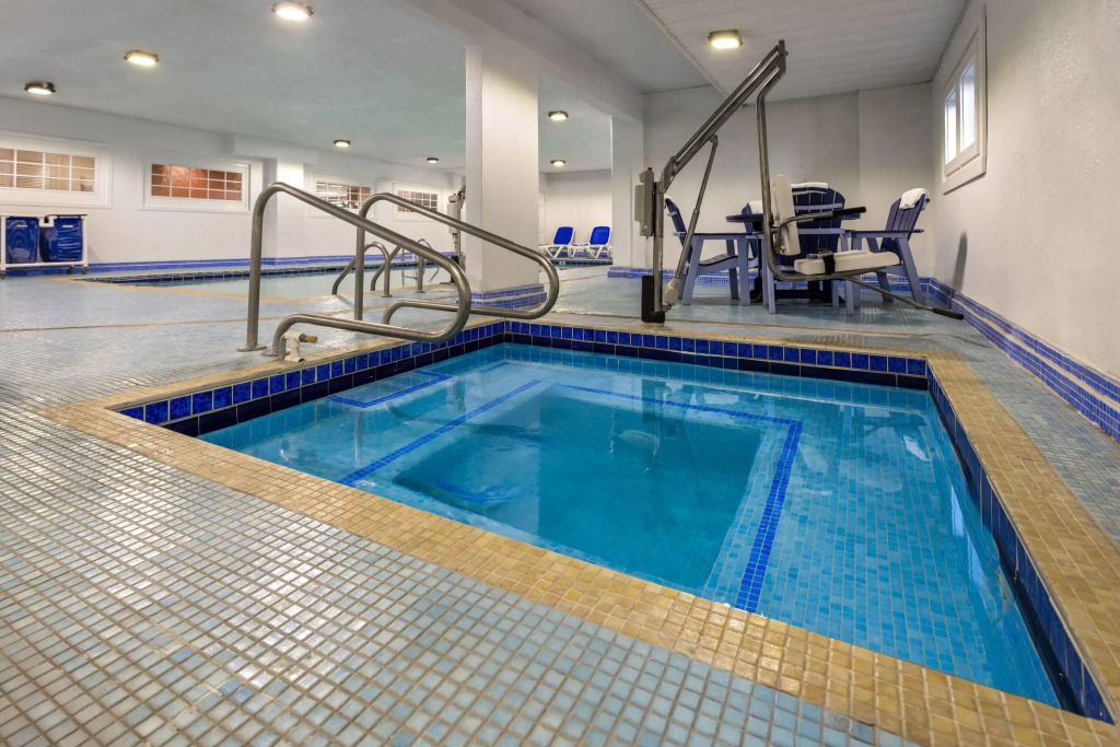 Howard Johnson Plaza by Wyndham Ocean City Oceanfront