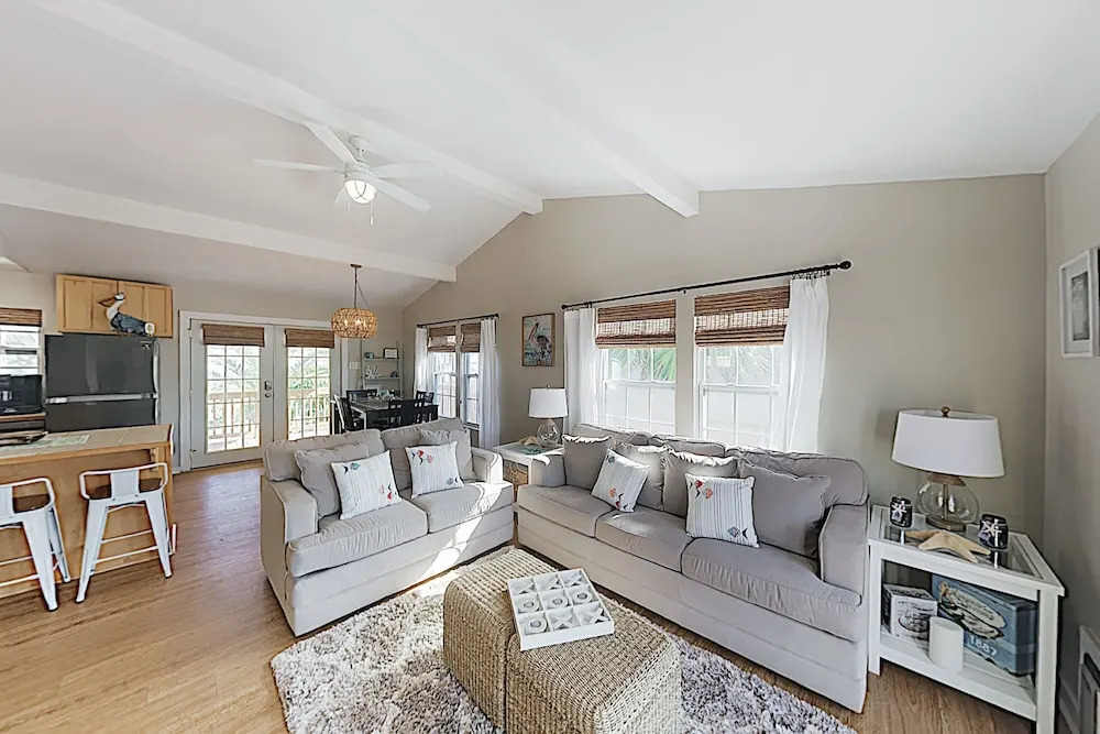 New Listing! West Bay Beauty w/ 3 Decks & Kayaks home