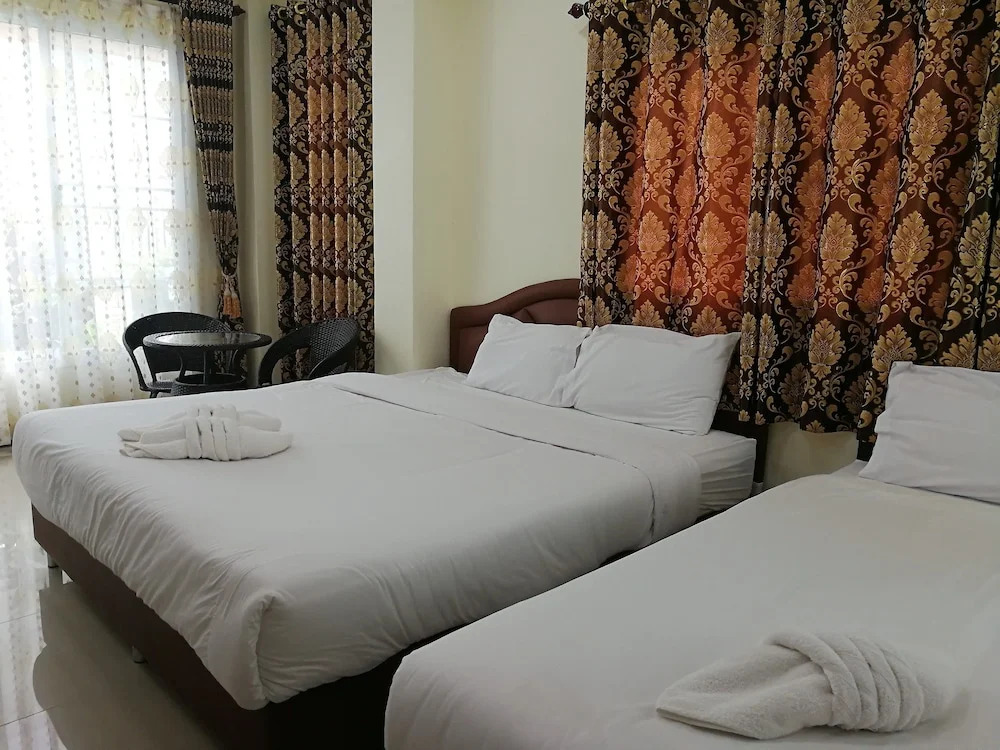 Baan Samran Hotel