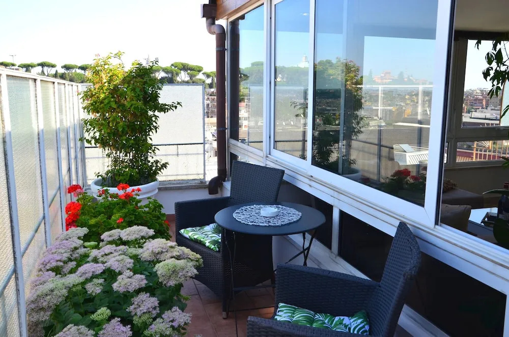 Rome Skyline Suite