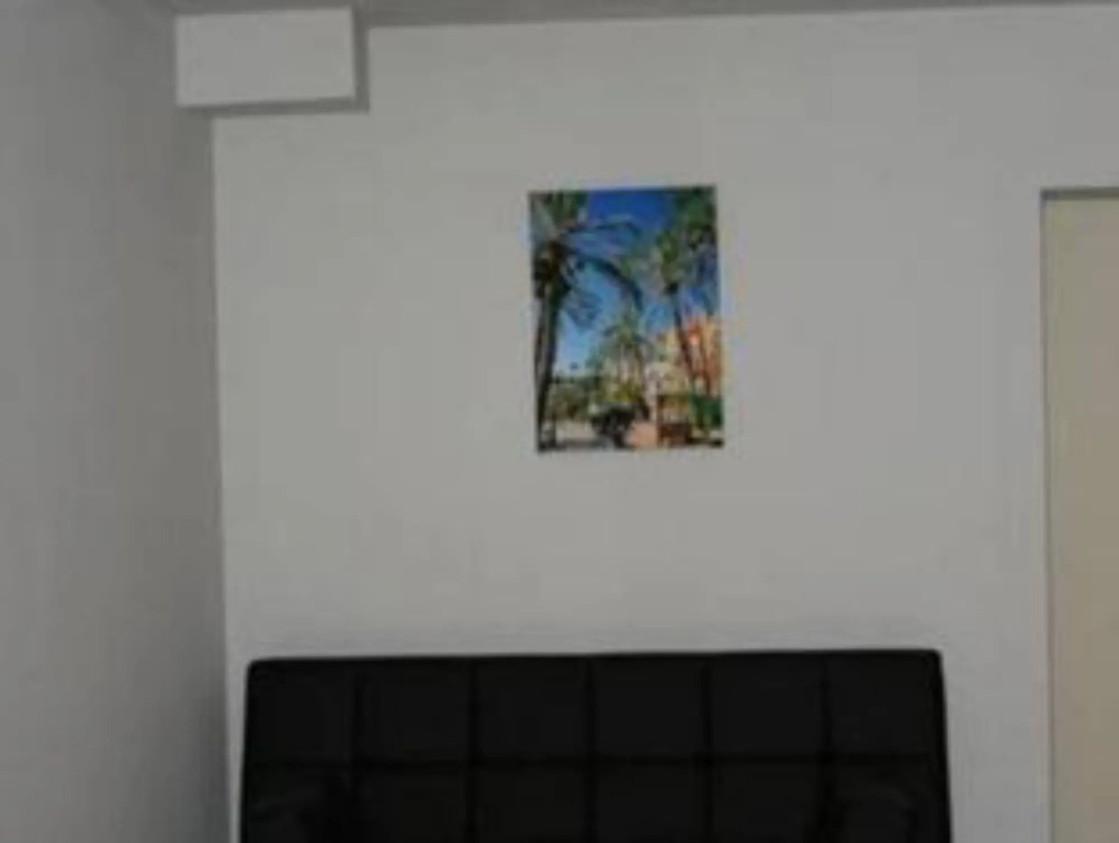 Wave Apartments