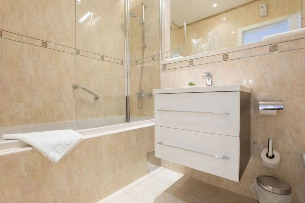 Meridien Luxury Apartments