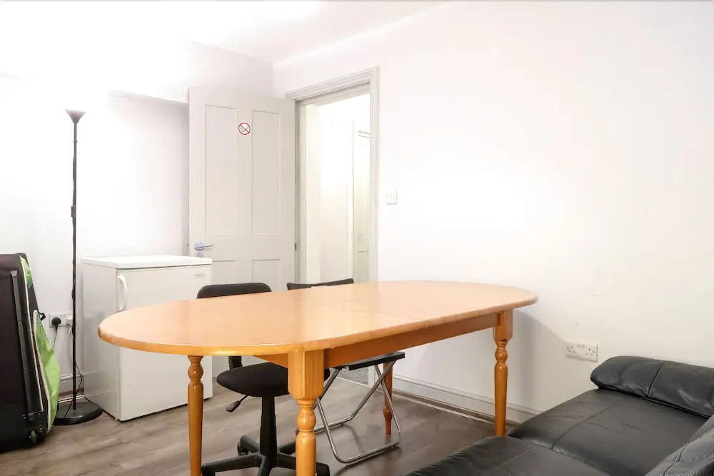 Clemence Road - Deluxe Double Room