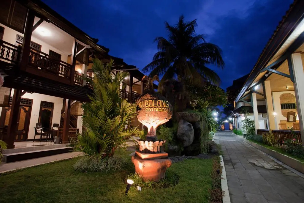 Batu Bolong Cottages