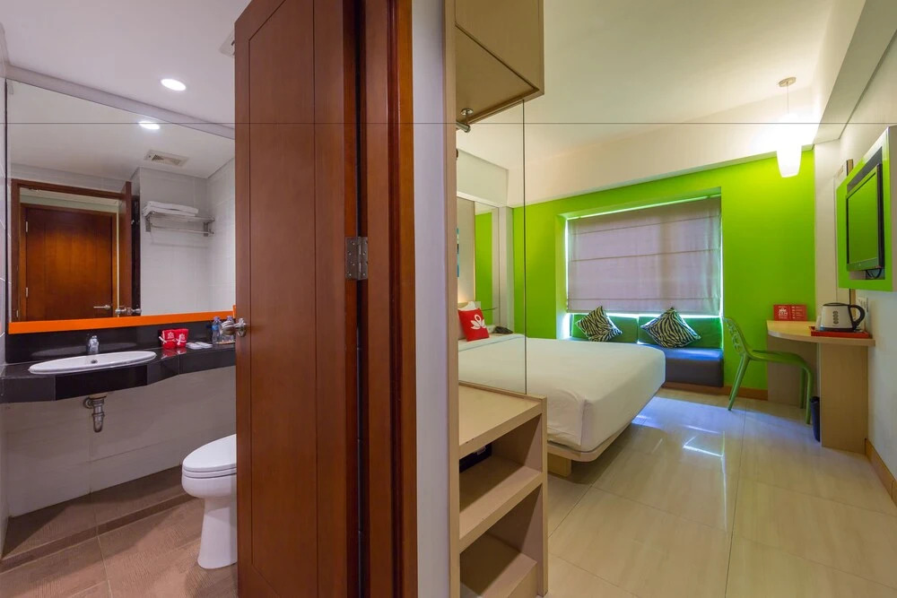 ZEN Rooms Kuta Sunset Road 2