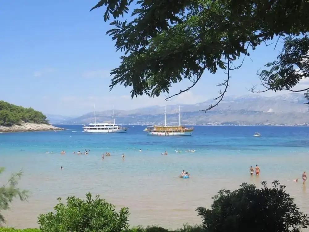 Pavo - 80 m From Beach - A1