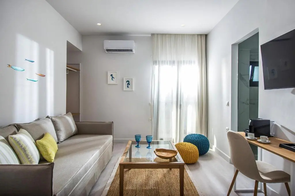 Maritime Suitesby Enorme