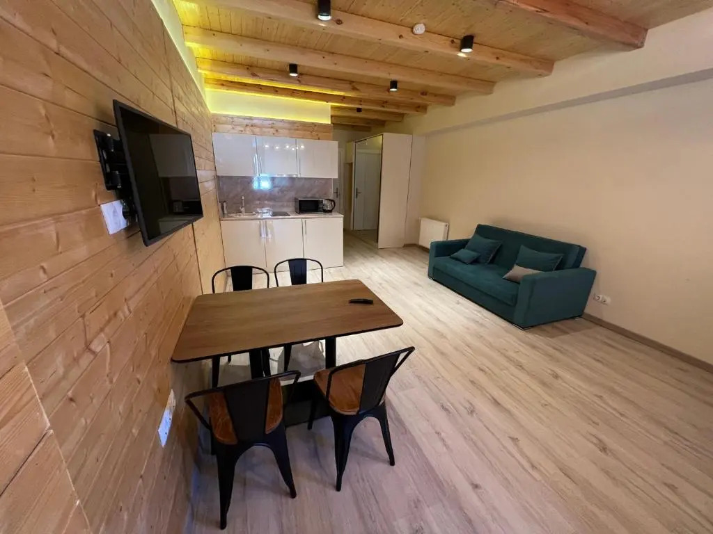 RedHubCo New Gudauri Suites 311