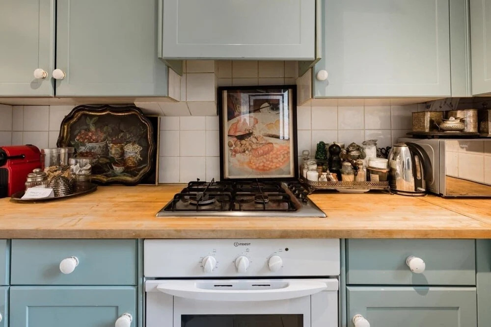 Modern & Beautiful Garden Apartment in Hammersmith, London