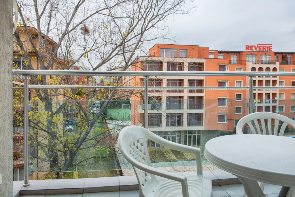 Allianz Prestige Apartment in Sun City I