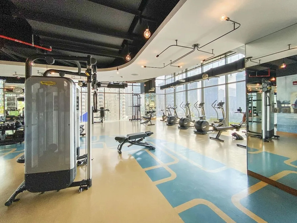 StoneTree - Luxury 2 BR - Prime location