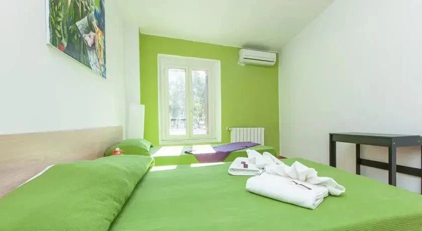 GuestArt Trastevere Station Room with AC