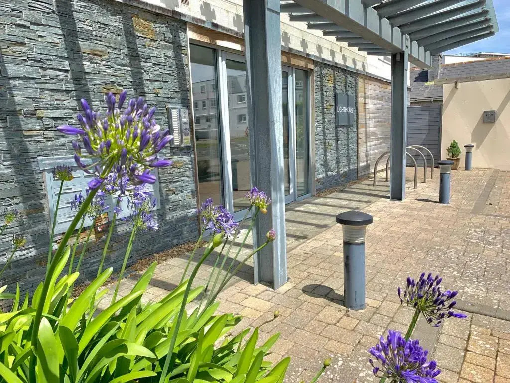 Ground Floor 2-Bedroom Apartment - Fistral Beach