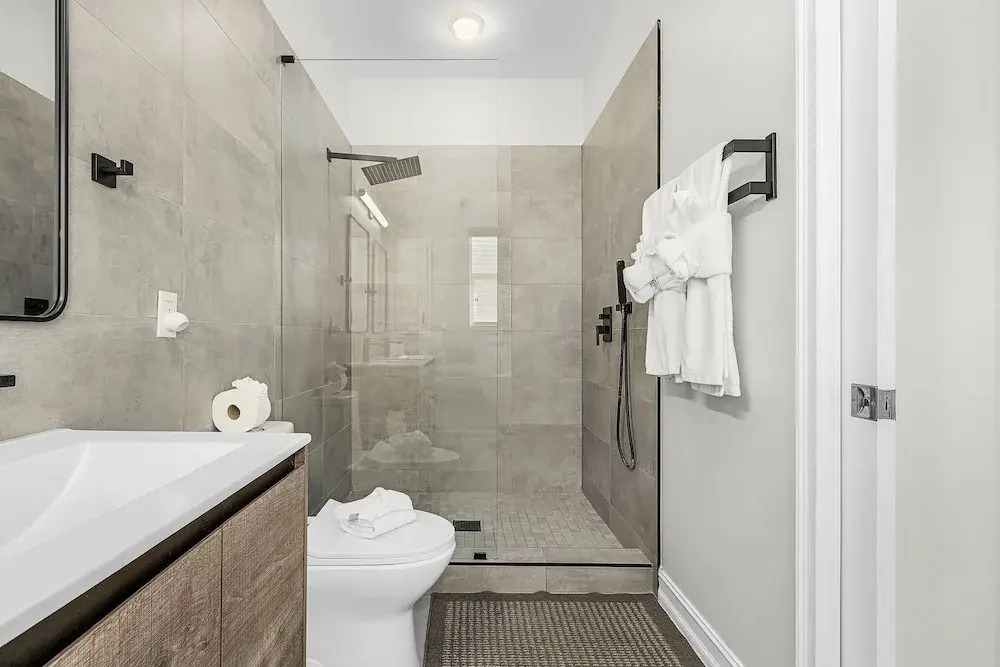 241 Miramar Waves: 3br W/ Heated Pool 3 Bedroom Home