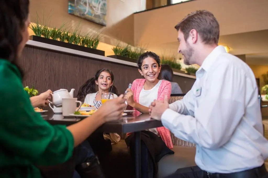 Holiday Inn Indianapolis - Airport Area N by IHG