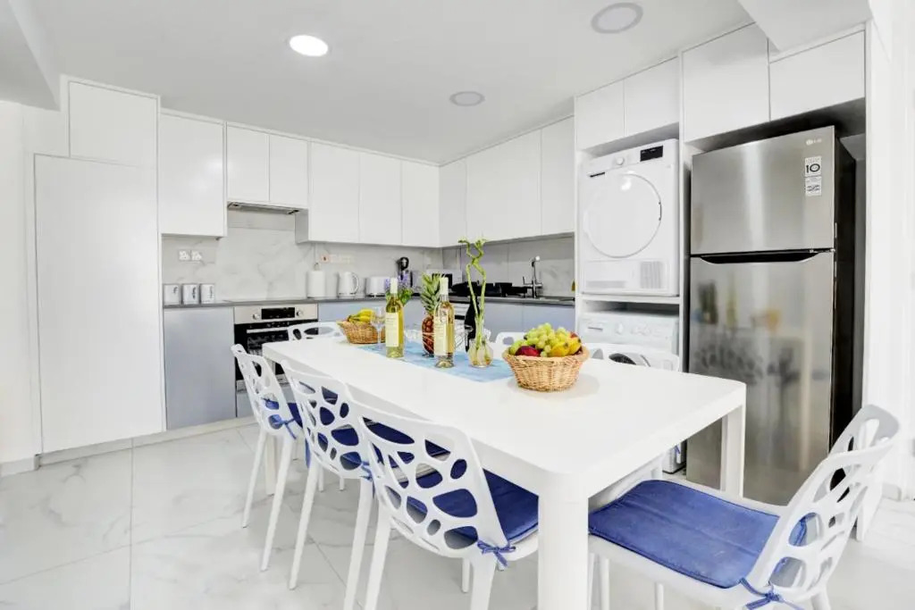 MyHome DeLux, Napa Blue 3Bed with Pool