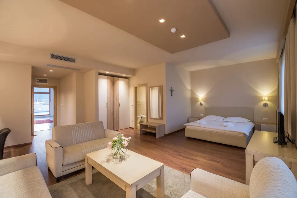 Hotel Quercus