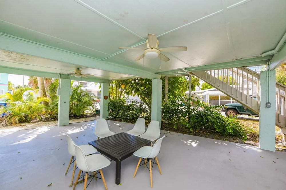 Bimini Breeze