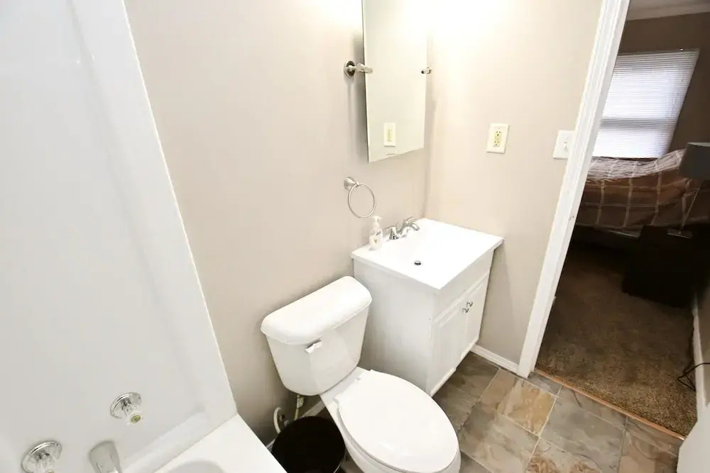 1 Bedroom Apartment Close to Notre Dame 1309 6