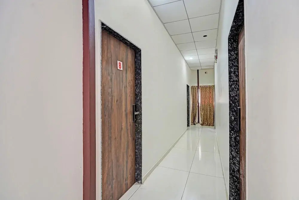 Fabhotel Aj Residency Airport Stay