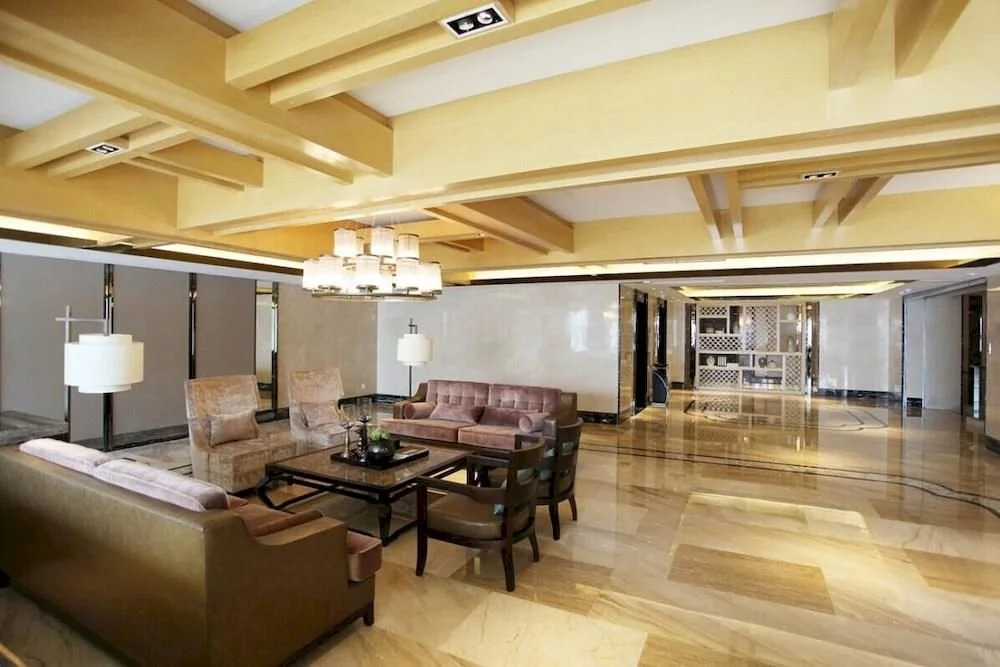 Yangzhou East Garden Hotel