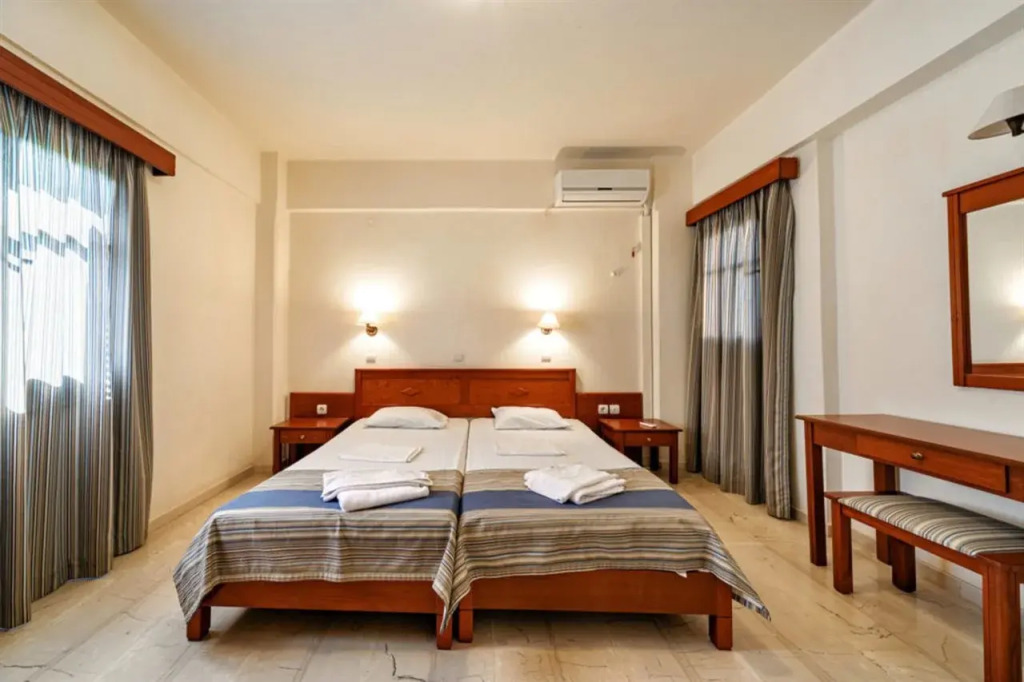 Niros Beachfront Aparthotel