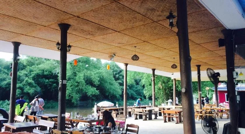 River & Mountain resort