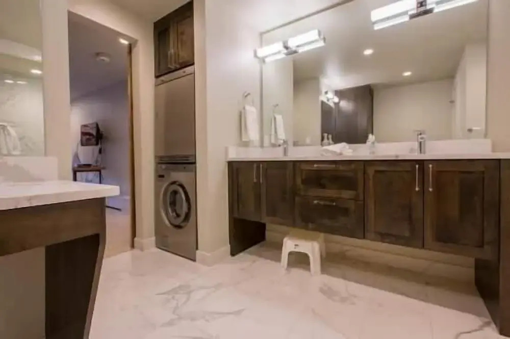 Condo Near Vail Village & Gondola with Free Parking & WiFi