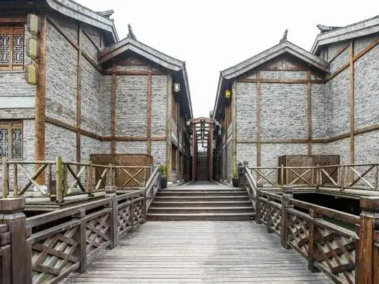 Yanquan  Hanguan Hotel（Oriental Saltlake Resort）