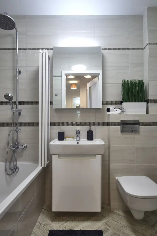 Srebrna Central Warsaw Apartment