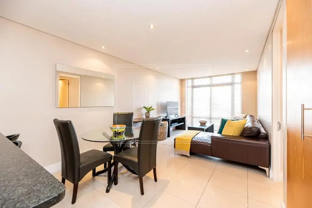 Luxury Beachfront Apartment in Eden on the Bay- 2 bedroom