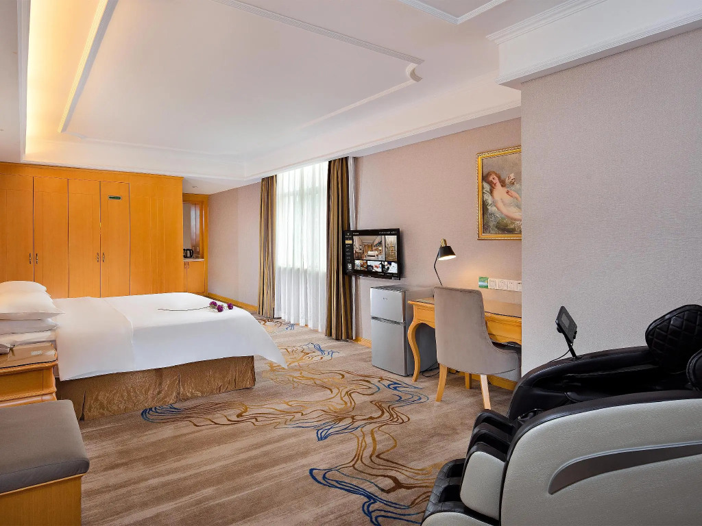 Vienna Hotel Shenzhen Longgang Dayun Center Branch