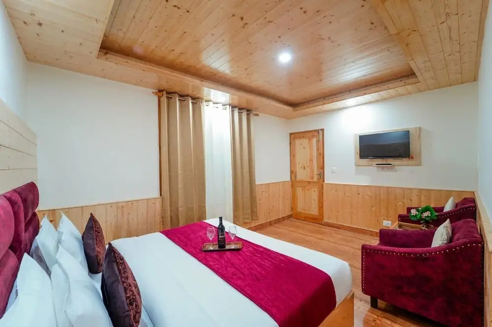 T & D Resorts