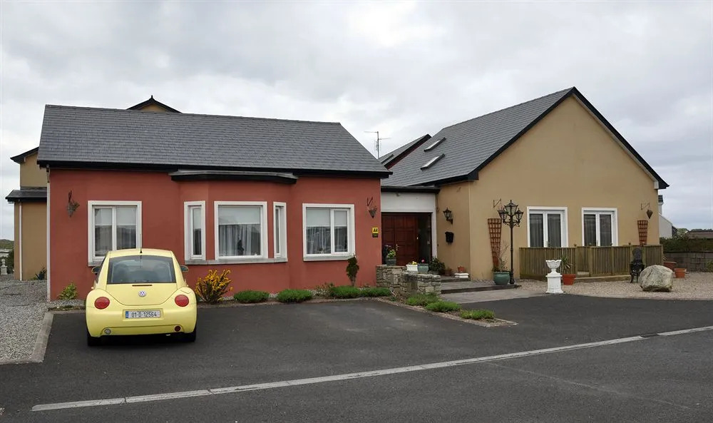 Seasons Lodge Guesthouse