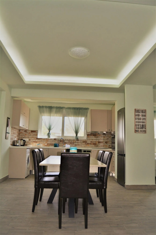 Anelia Boutique Studios & Apartments