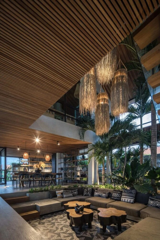 Exceptional Architect's 5BR Villa, an Oasis Gem in Canggu Centre
