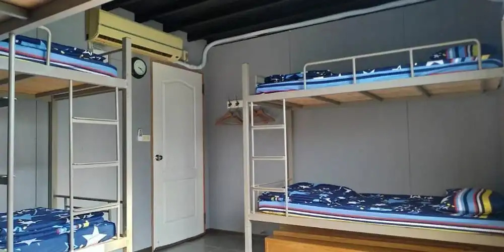 Ohlala Hostel