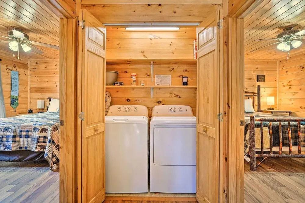 'serenity Cabin' w/ Furnished Deck